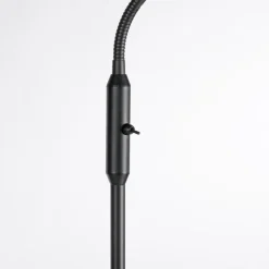 JUST LIGHT. Loki gulvlampe, sort, jern, glas