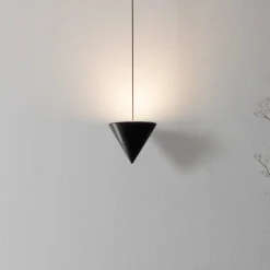 Karman Filomena LED-gulvlampe Ø 11 cm 2.700K