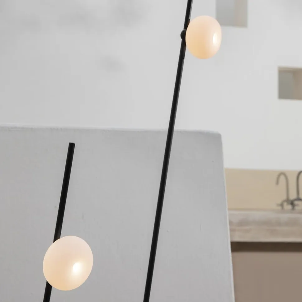 Karman Pois gulvlampe, spyd IP65 3.000 K, 158 cm