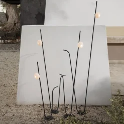 Karman Pois gulvlampe, spyd IP65 3.000 K, 158 cm