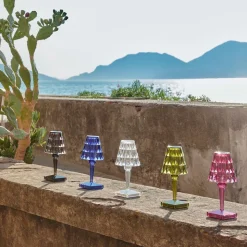 Kartell LED-bordlampe Batteri, 30 cm, røggrå, IP54