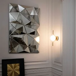 Le Vita LED-væglampe med opalglas