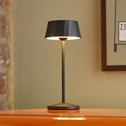 LED-bordlampe med batteri Facetta, 3-pak, sort, 22 cm, IP44