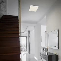 LED-loftslampe Flame Star, 21,2 x 21,2 cm hvid