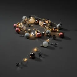 LED-lyskæde, farverige perler, kugle og stjerner