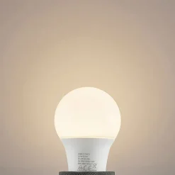 LED-pære E27 A60 4,9 W 3.000 K opal, sæt m. 3 stk