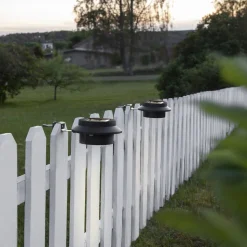 LED-solcellelampe Fency med skumringssensor