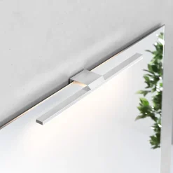 LED-spejlbelysning Triga IP44, krom, 40 cm, 4.000K