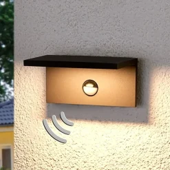 LED-udendørsvæglampe Darina, bevægelsessensor