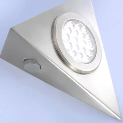 LED-underskabsbelysning Helena, trekant, sæt med 3