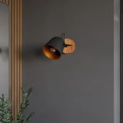 Lindby Adalin væglampe, sort