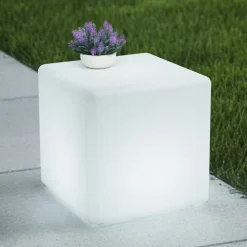 Lindby Akku-LED-udendørslampe Cubara, RGB, terning, plast