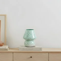 Lindby Andriana bordlampe, grøn/hvid, glas, Ø 15 cm