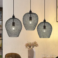 Lindby Benja pendellampe, 3 lyskilder, sort