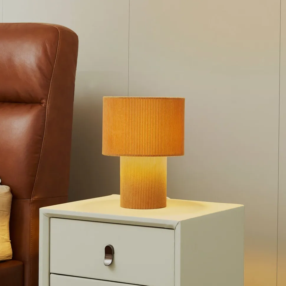 Lindby bordlampe Jone, lysebrun, tekstil, 30 cm høj, E27