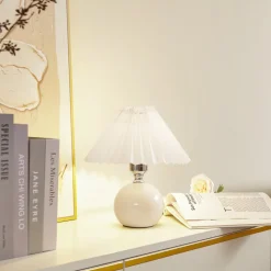 Lindby bordlampe Kerimi, keramik, cremefarvet