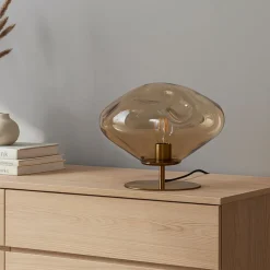 Lindby bordlampe Lelia, rav, glas, metal, Ø 35 cm