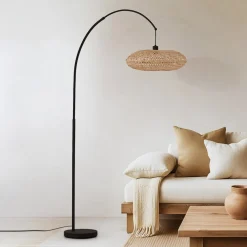 Lindby buelampe Solvian, sort/natur, bambus, metal