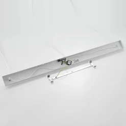 Lindby Elamira pendellampe, hvid, metal, 133 cm, 3 lyskilder.