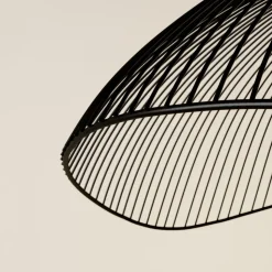 Lindby Fabronia hængelampe, gitter, glaskugle