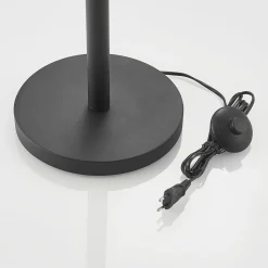 Lindby Florentine gulvlampe Kanye, 160 cm, sort, 3 lyskilder.