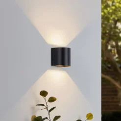 Lindby Gladis udendørs LED-væglampe