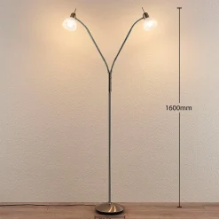 Lindby gulvlampe Gwendolin, 160 cm, nikkelfarvet, 2 lyskilder.