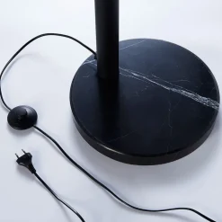 Lindby gulvlampe Lira, 5 lyskilder, højde 205 cm, sort, guld