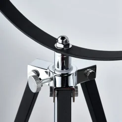 Lindby gulvlampe Mineva. sort/guld, metal, højde 180 cm