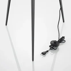 Lindby gulvlampe Thoralf, trefod, sort, tekstil, Ø50cm