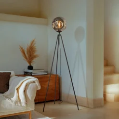 Lindby gulvlampe Valentina, E27, røggrå, glas, 150 cm