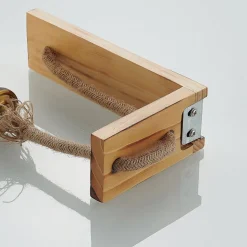 Lindby Helou væglampe i træ med synlig fatning