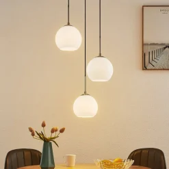 Lindby hængelampe Jurian, Ø 32 cm, 3 lyskilder, nikkel/opal, glas