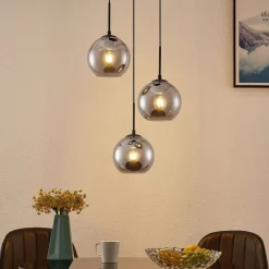 Lindby hængelampe Jurian, 32 cm, 3 lyskilder, sort/røget, glas
