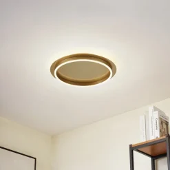 Lindby LED-loftlampe Kunis, guld, plast, Ø 46 cm