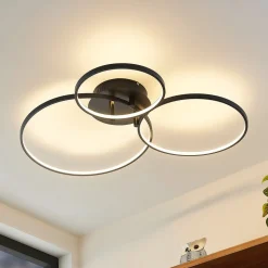 Lindby LED-loftlampe Rayk, sort, metal, 77 cm, dæmpbar
