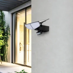 Lindby LED-solcellelampe Naelin, sort, sensor, IP44