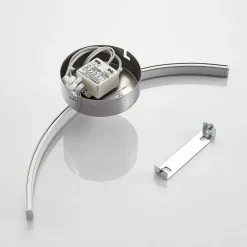 Lindby LED-væglampe Iven, bredde 34 cm, nikkel, 3.000 K