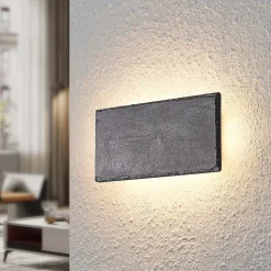 Lindby LED-væglampe Peetu, 22 cm lang, skifer, dæmpbar