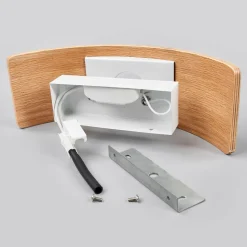 Lindby LED-væglampe Rafailia, bredde 33 cm, træ, 3.000K