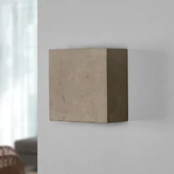 Lindby LED-væglampe Yva, grå, beton, 13 x 13 cm, op/ned