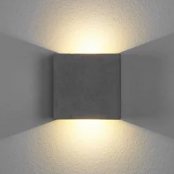 Lindby LED-væglampe Yva, grå, beton, 13 x 13 cm, op/ned