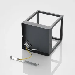 Lindby Meron væglampe, kasseform, mørkegrå