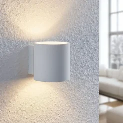 Lindby Mirza væglampe af aluminium, rund, hvid