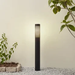 Lindby vejlampe Lurinda, sort, aluminium, Ø 10,5 cm