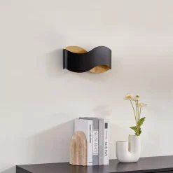 Lindby væglampe Dailin, sort/guld, 30 cm, metal