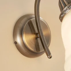 Lindby væglampe Mialina, 20 cm, antik messing, metal, glas