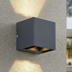 Lindby Zavier LED udendørs væglampe