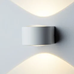 LOOM DESIGN Frey LED-væglampe IP65 2x6W hvid