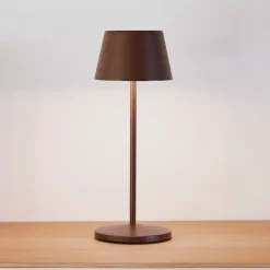 LOOM DESIGN LED genopladelig bordlampe Modi Micro, IP65, corten